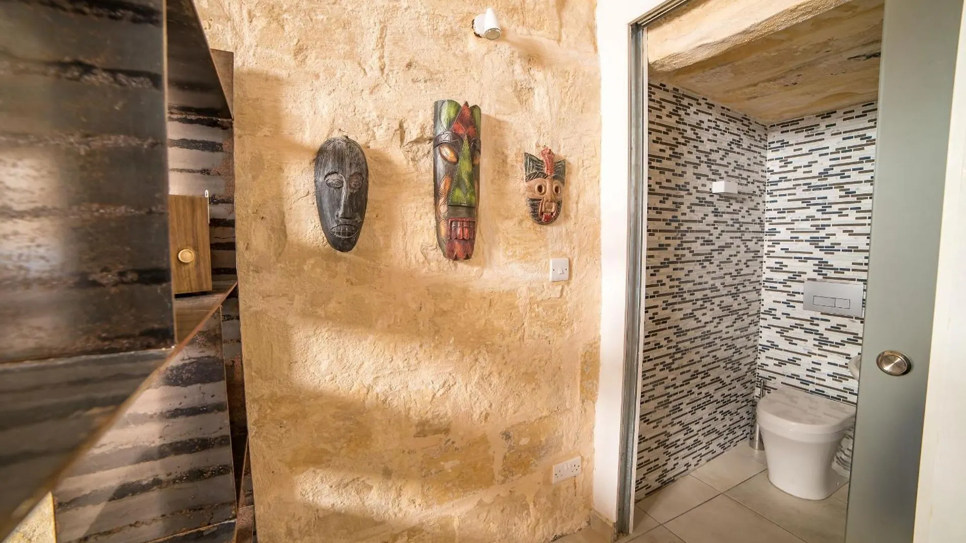 The Artist Apartment Valletta Malta